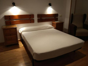 Hotel Los Perales  Пуэбла-Де-Санабриа